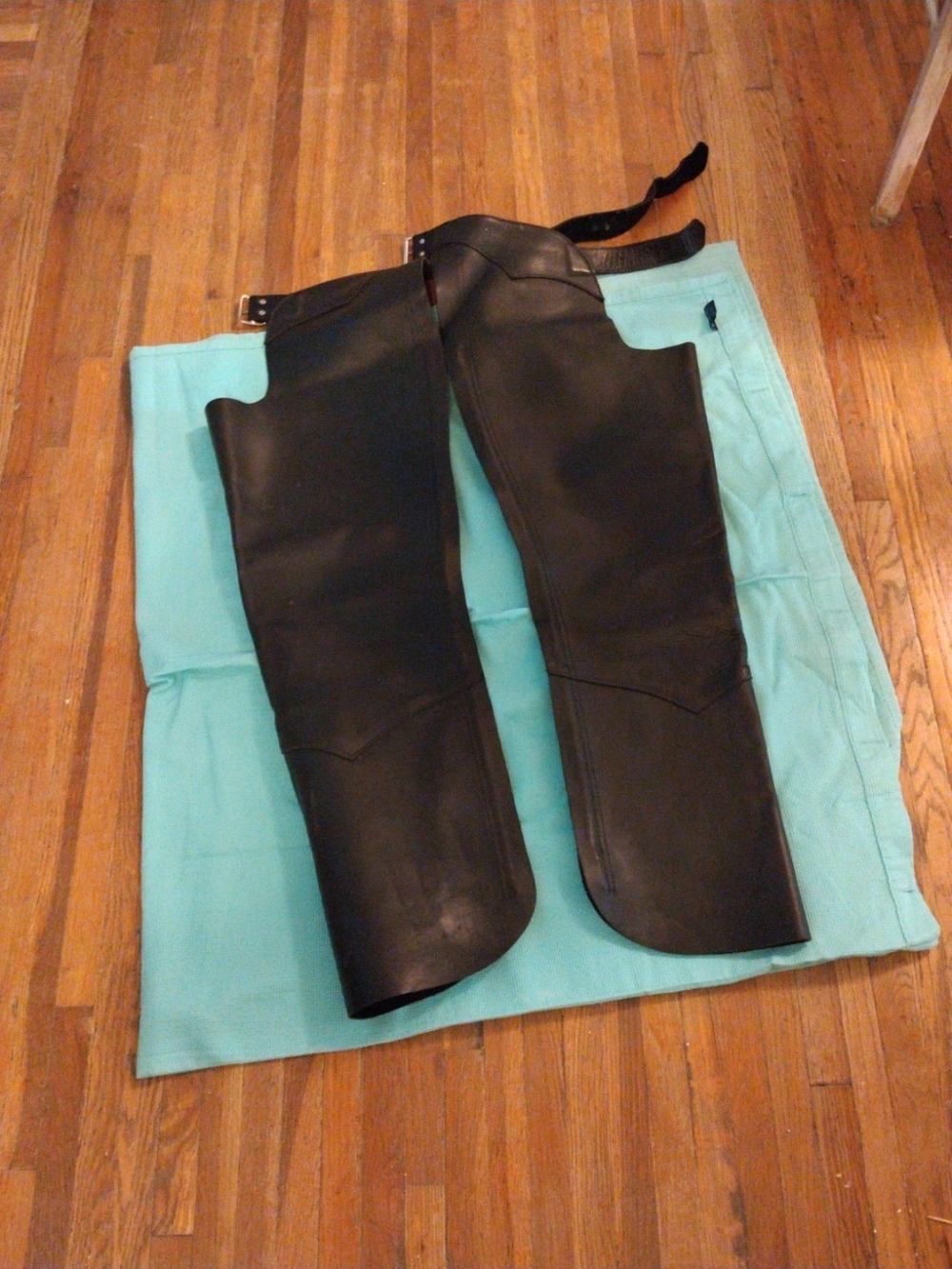 Men's Black Leather Chaps - Classic Riding Overpants